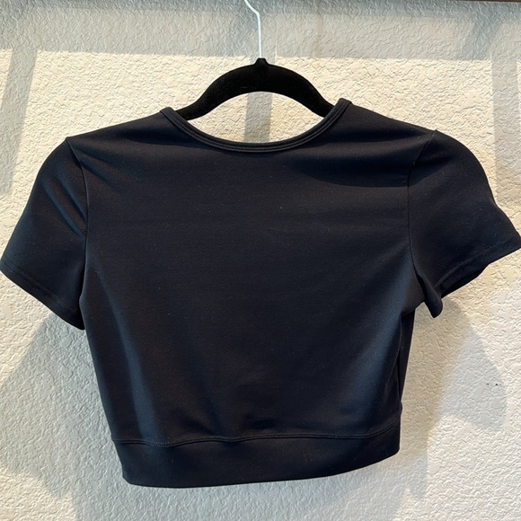 Poshmark crop top - Picture 2 of 2